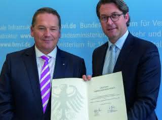Uwe Hasselberg and Dr. Andreas Scheuer
