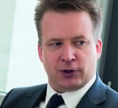 Dr. Lars Broszka