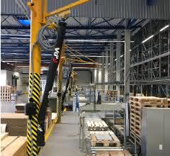 Pro Arbeitsplatz umfasst die Lösung einen Schwenkkran, einen Schlauchheber Fipalift Smart mit sämtlichem Zubehör.