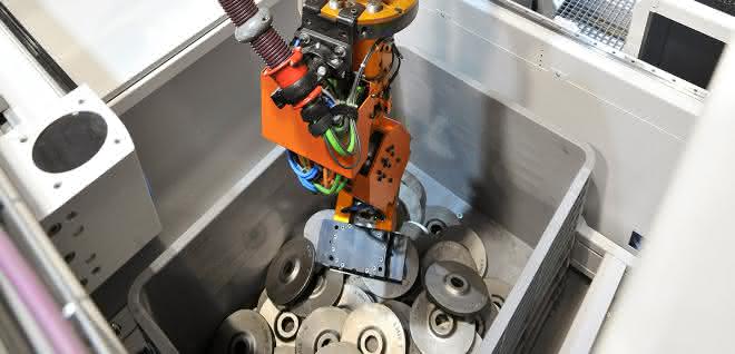3D vision system with laser time-of-flight technology: Handling with vision 3D vision system with laser time-of-flight technology: Handling with vision