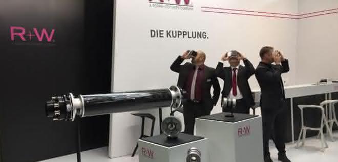 Experience a virtual world