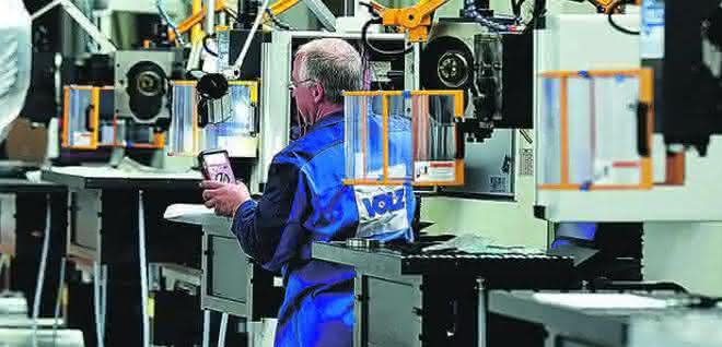 Tool milling machine