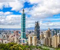 Taiwans Hauptstadt mit ihrem Wahrzeichen Taipeh 101 Taiwans Hauptstadt mit ihrem Wahrzeichen Taipeh 101