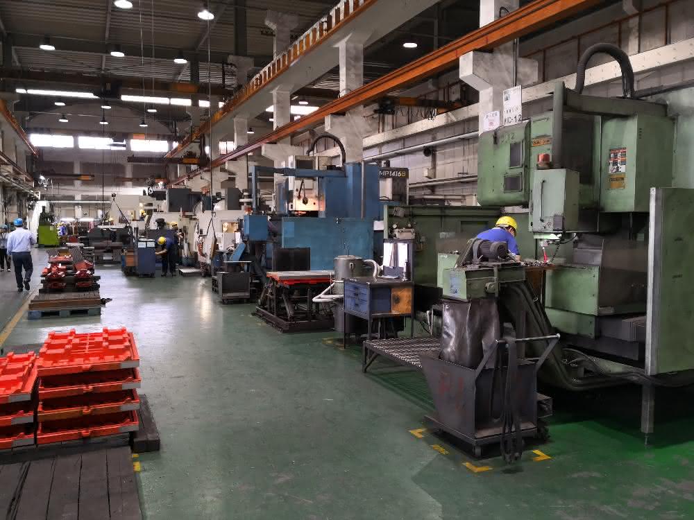 The Industry 4.0 solution i-Direct is also used in YCM's own production. It is used to integrate not only modern machine tools into the line, but also older machines.