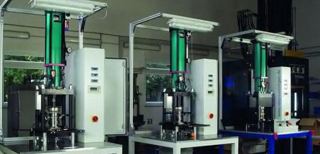 Press force drive cylinder