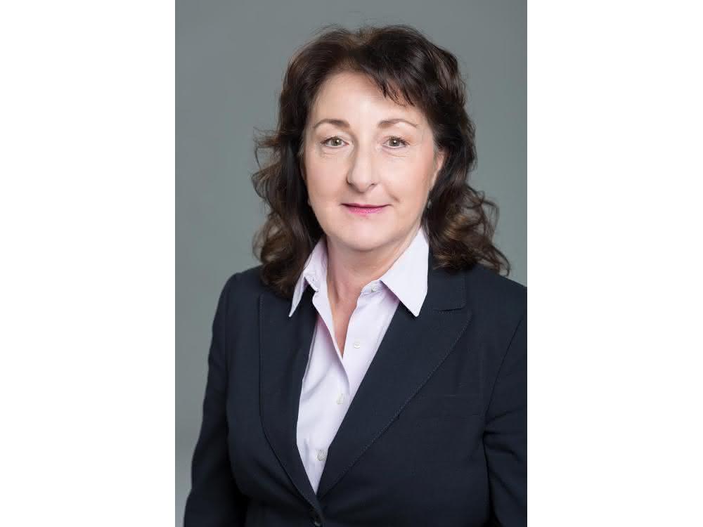 Dr. Deliane Träber