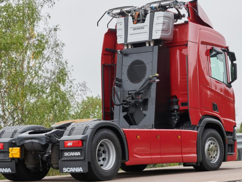 Hybrid truck: Scania supplies trucks for e-highways