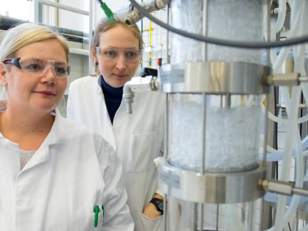 Die praktische Ausbildung im Labor ist Kernelement des Studiums an der TH Bingen. Demnächst lernen die Studierenden auch an der „Modellfabrik“.