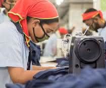 Kik makes supplier audits transparent: Levers for better working conditions Kik makes supplier audits transparent: Levers for better working conditions