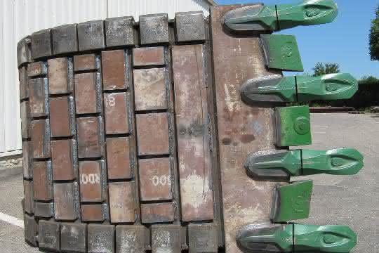 HS-Schoch repariert Anbaugeräte