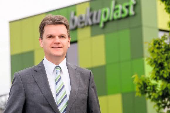 materialfluss exklusiv: Konjunkturumfrage: Weiter heiter