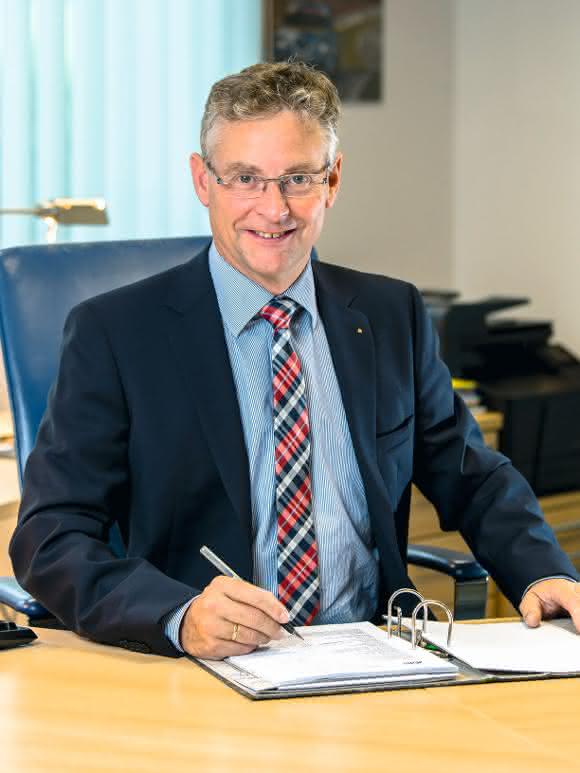 materialfluss exklusiv: Konjunkturumfrage: Weiter heiter