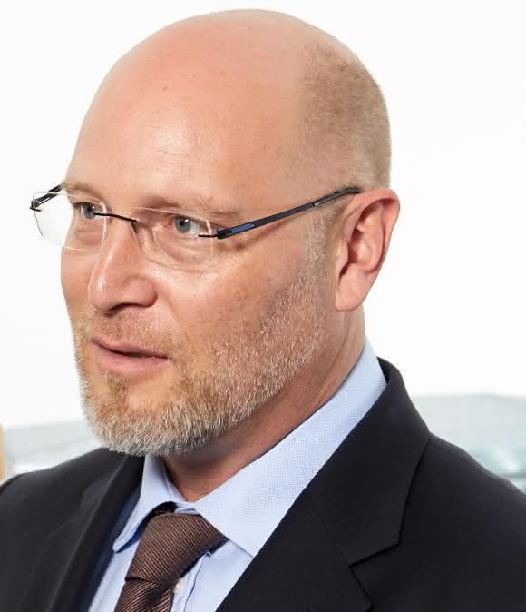 materialfluss exklusiv: Konjunkturumfrage: Weiter heiter