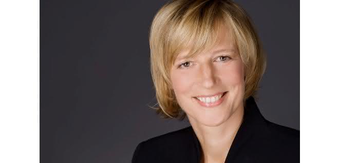 Gabriela Riemekasten, Exzellenzcluster Entzündungsforschung, Professorin für Rheumatologie und entzündliche Systemerkrankungen an der Universität zu Lübeck, Direktorin der Klinik für Rheumatologie, Universitätsklinikum Schleswig-Holstein, Campus Lübeck.