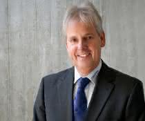 Dr. Reinhard Mann Dr. Reinhard Mann