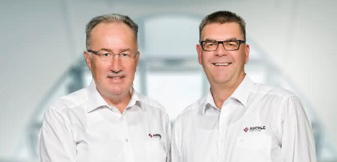 Alt und neu: Volker Knuff geht, Jörg Wurlitzer(r.) übernimmt.