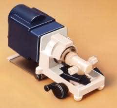 Low-pressure feed pump