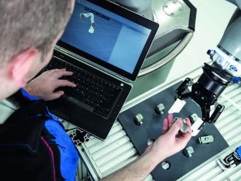 Robot operating system