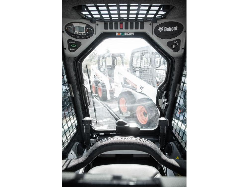 Innenraum des S100-E