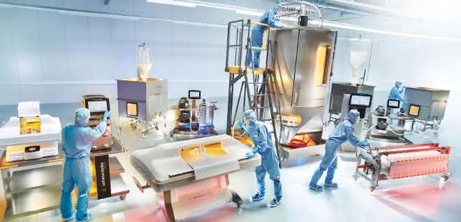 Damit Zellen bei der Herstellung von pharmazeutischen Wirkstoffen optimal wachsen können, werden die Zellen in einem Bioreaktor unter kontrollierten Bedingungen kultiviert. Innovative Technologien für die Herstellung von Biopharmazeutika hat die Sparte Bioprocess Solutions von Sartorius zu bieten. Damit Zellen bei der Herstellung von pharmazeutischen Wirkstoffen optimal wachsen können, werden die Zellen in einem Bioreaktor unter kontrollierten Bedingungen kultiviert. Innovative Technologien für die Herstellung von Biopharmazeutika hat die Sparte Bioprocess Solutions von Sartorius zu bieten.