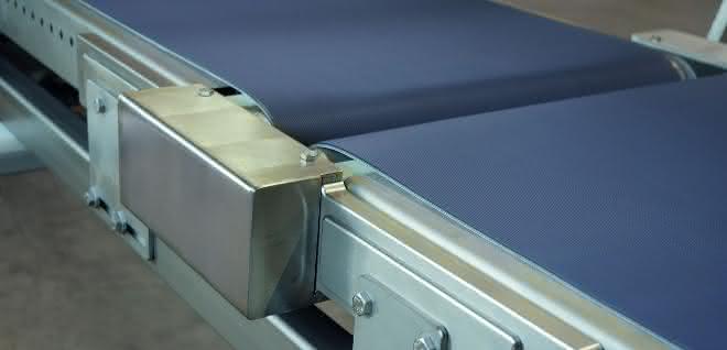 Two-part special conveyor belt from Dorner