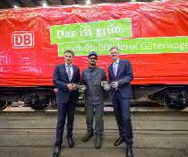 Auf leiseren Sohlen: „Flüsterbremsen“ für über 50.000 Güterwagen Auf leiseren Sohlen: „Flüsterbremsen“ für über 50.000 Güterwagen