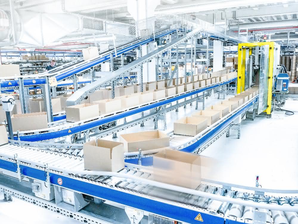 Automatic processing with more speed: Sustainable logistics solution for faster order processing Automatic processing with more speed: Sustainable logistics solution for faster order processing