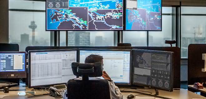 IoT in der Logistik: Hafenbetrieb Rotterdam nimmt Internet-of-Things-Plattform in Betrieb IoT in der Logistik: Hafenbetrieb Rotterdam nimmt Internet-of-Things-Plattform in Betrieb