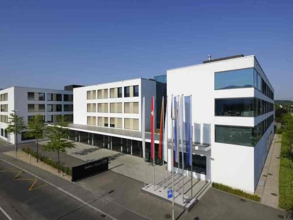 Der Sitz der Endress+Hauser Gruppe im schweizerischen Reinach. Der Sitz der Endress+Hauser Gruppe im schweizerischen Reinach.