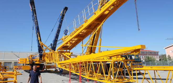 Liebherr LTM 1350-6.1 Liebherr LTM 1350-6.1