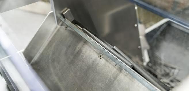 Advertisement - Highlight of the week: The new STS step conveyor from RNA