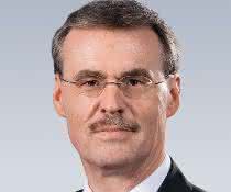 Dr. Bertram Hoffmann