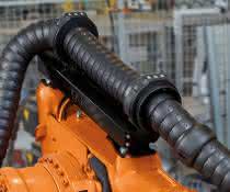 Igus retraction system