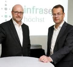 Die Infraserv-Geschäftsführer Jürgen Vormann (links) und Dr. Joachim Kreysing blicken auf ein erfolgreiches Geschäftsjahr 2018 zurück. Die Infraserv-Geschäftsführer Jürgen Vormann (links) und Dr. Joachim Kreysing