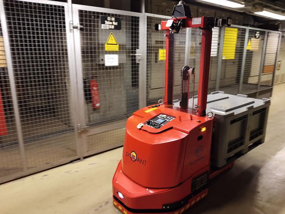 AGVs at the ICE plant: Spare parts autonomously on the track