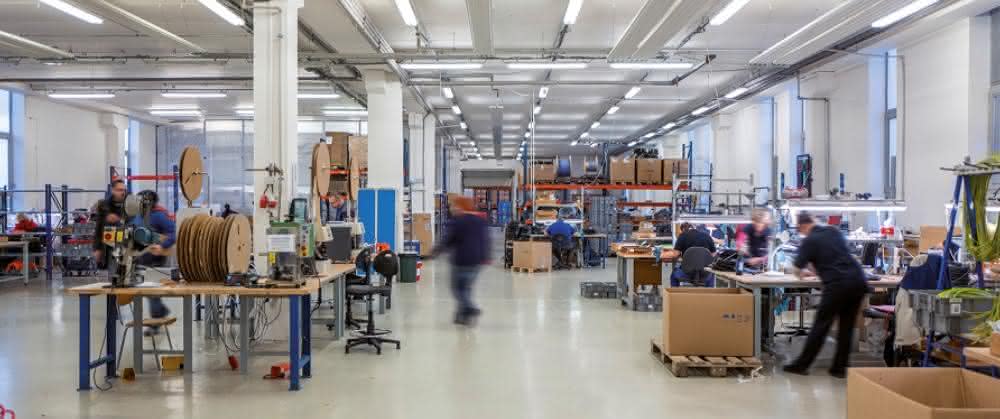 Lütze opens Connectivity Competence Center