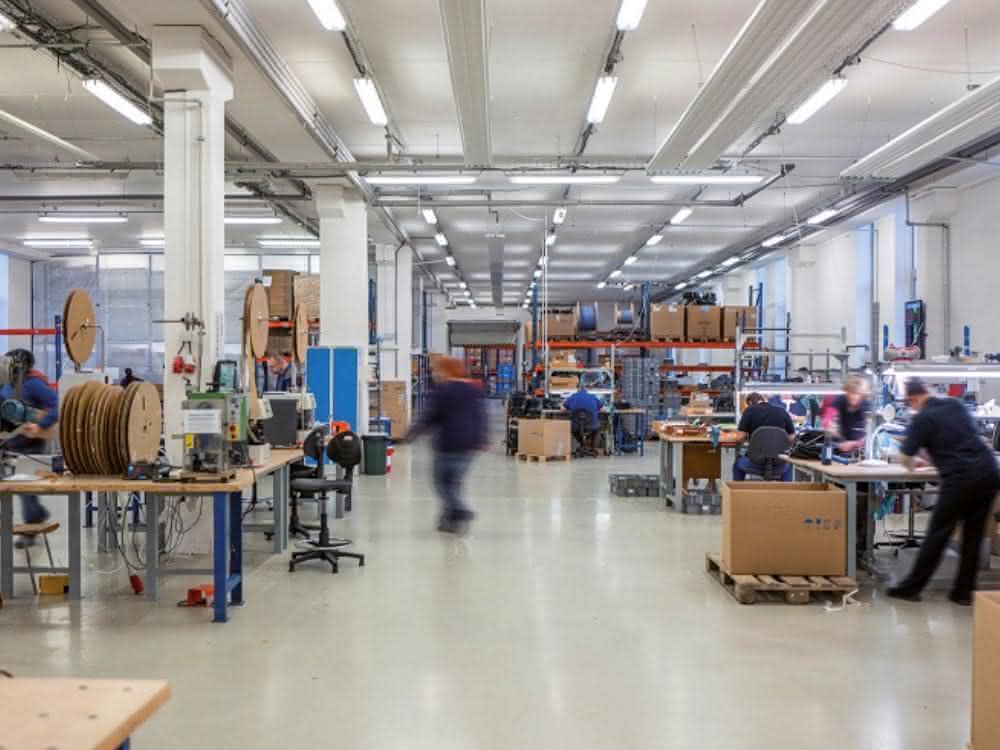 Lütze opens Connectivity Competence Center