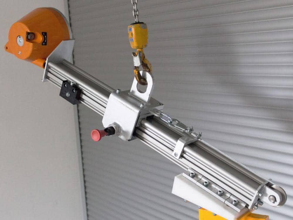 Ergonomic lifting: Roll handling made easy