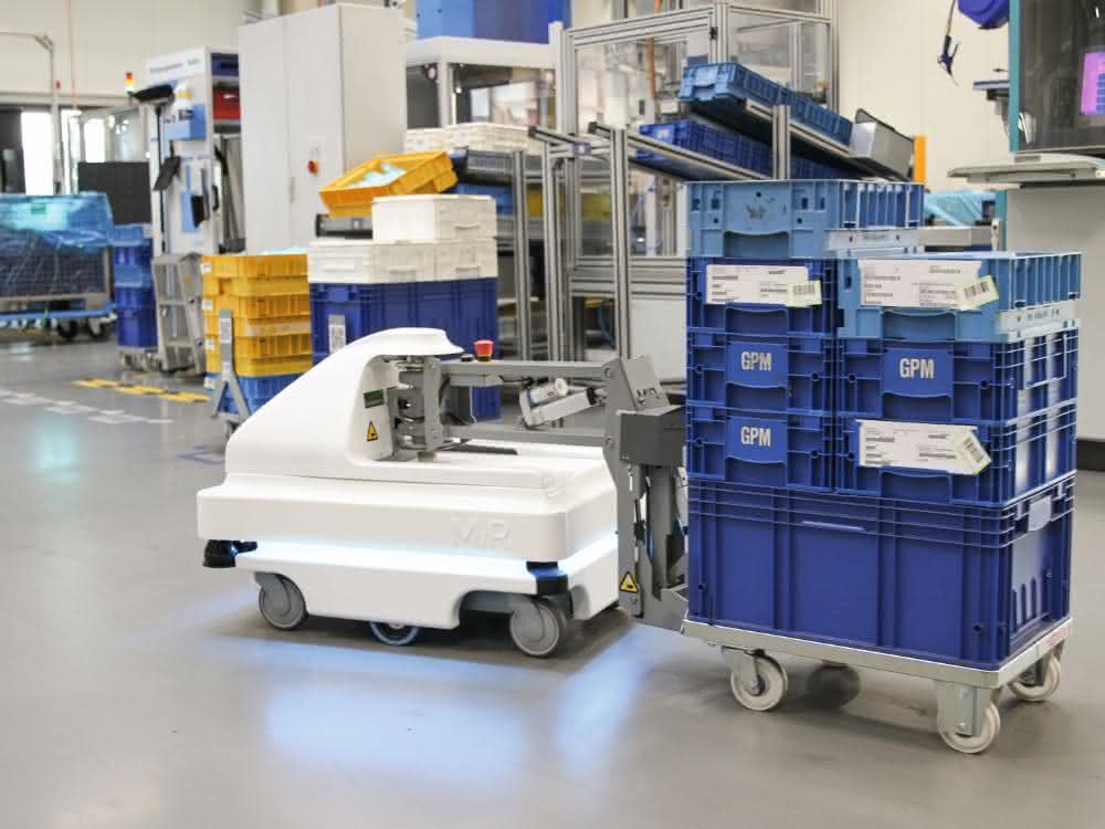 Autonomous transport robots: Less walking - more time for innovation