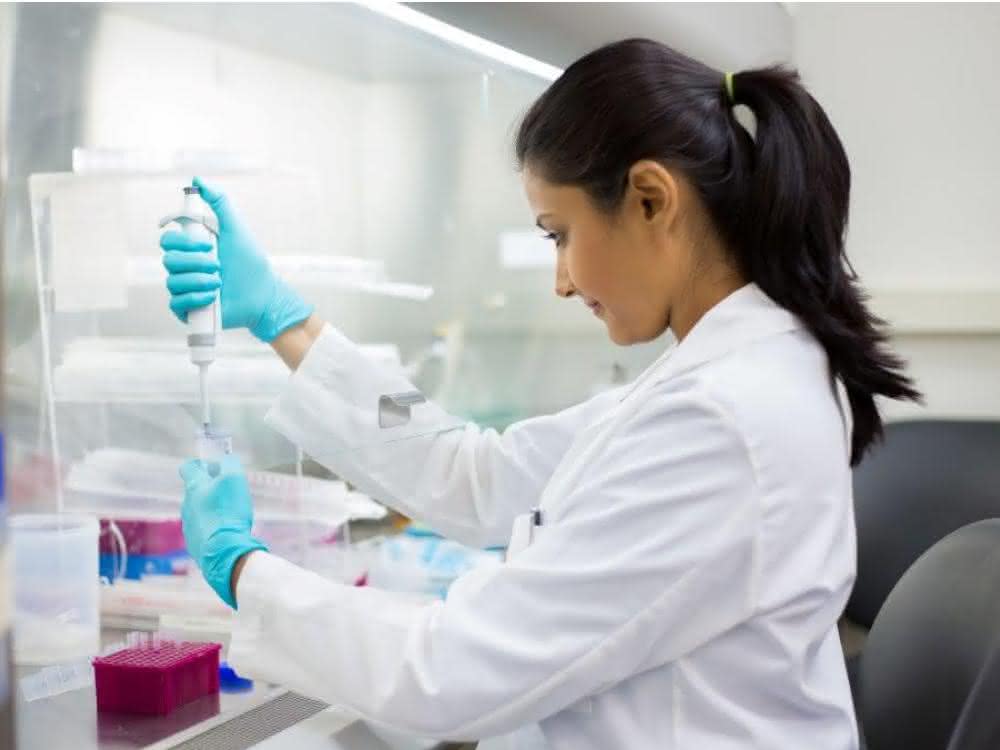 Pipettieren im Labor Pipettieren im Labor
