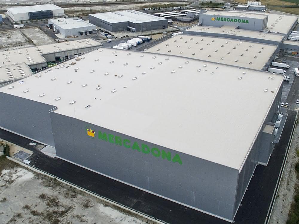 Kooperation weitergeführt: Witron setzt Mercadona-Trockensortimentslager um Kooperation weitergeführt: Witron setzt Mercadona-Trockensortimentslager um