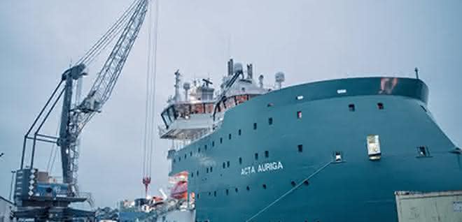 Hafenlogistik: epas versorgt Offshore-Windparks Hohe See und Albatros
