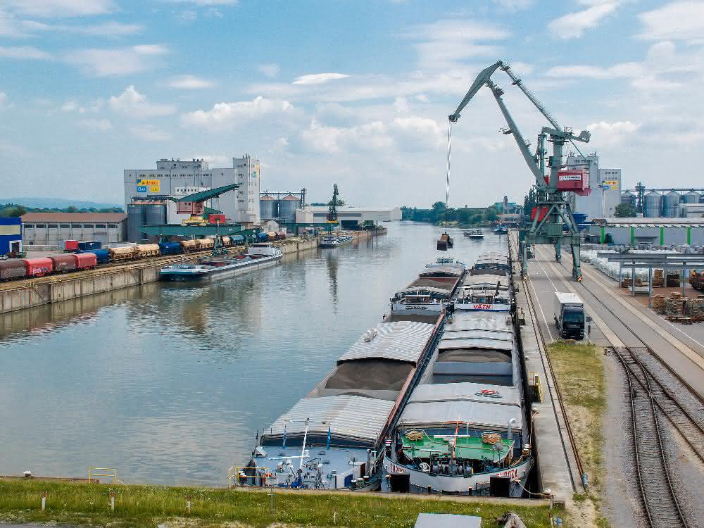 Infrastruktur-Investition: Bayernhafen stärkt seine Standorte