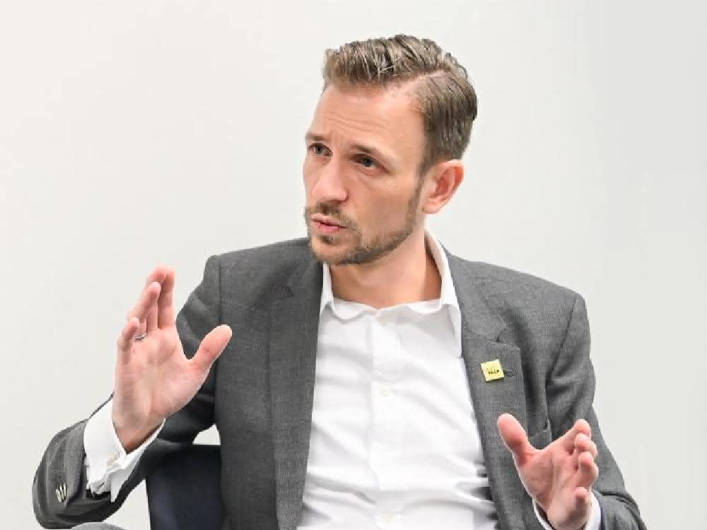 Cover story materialfluss 3/2019: Partner for SMEs