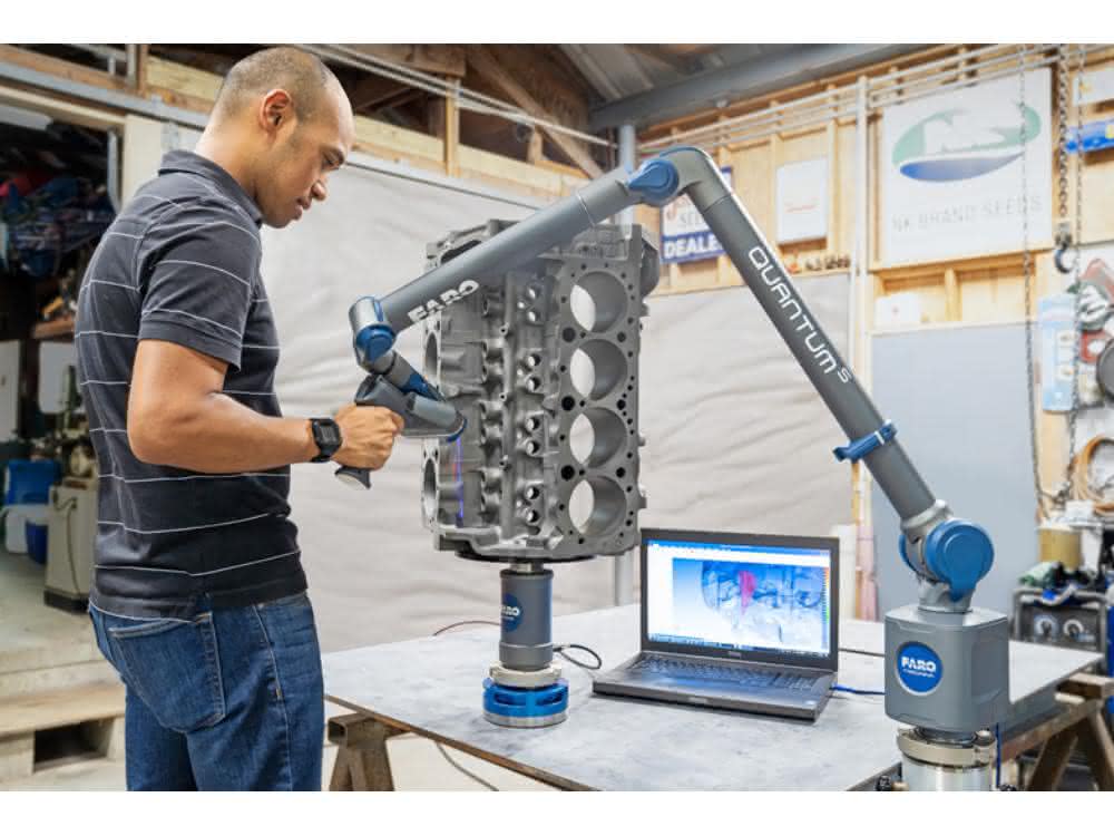 Hardware and software solution Hardware and software solution