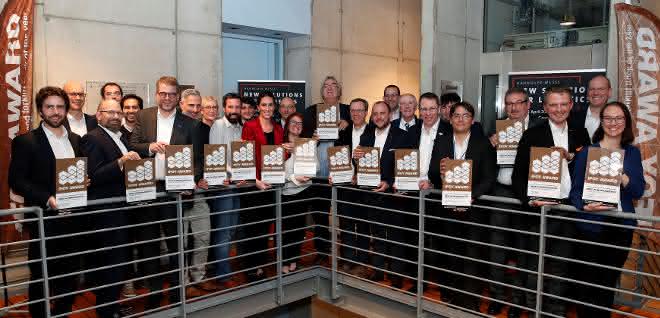 IFOY Award 2019: „Best in Intralogistics“ Zertifikate verliehen IFOY Award 2019: „Best in Intralogistics“ Zertifikate verliehen