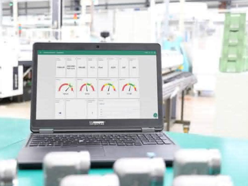 Assembly machines with cloud connection