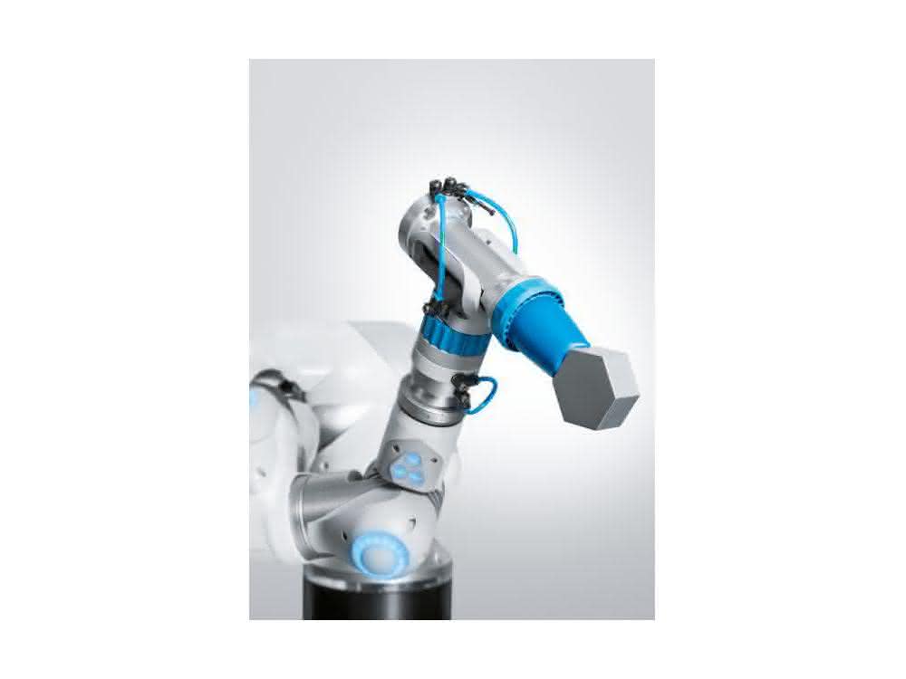 Adaptive form gripper