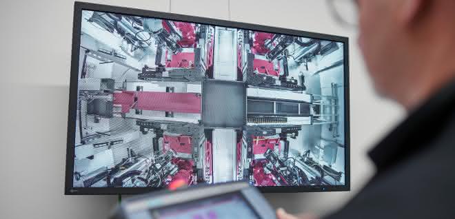 Rittal Smart Factory Plant in Haiger: Rittal produces in the Smart Factory