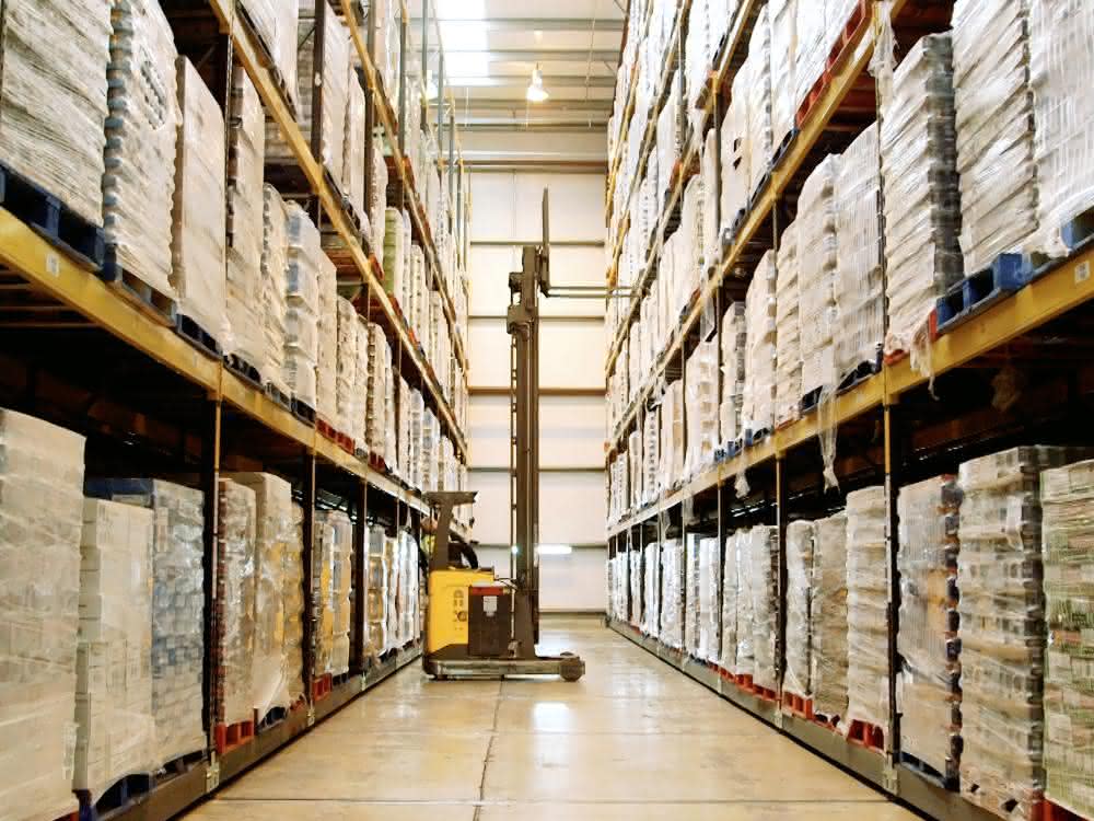 UniCarriers Boughey Gang Food logistics: 100 stackers for 100,000 pallets